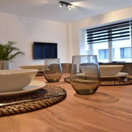 Vernieuwd Appartement Op 200M Van De Zee Остенде Экстерьер фото